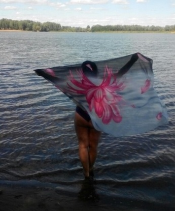 Я живу в Москве, и мое тело прекрасно вписывается в городскую суету. Мои услуги уникальны и разнообразны: массаж, эротические игры, ролевые сценарии и многое другое. Я открыта для новых экспериментов и готова устроить настоящий фейерверк страсти в твоей жизни. Фото соответствуют действительности, и мои клиенты оставляют только положительные отзывы. 🌟 Приходи ко мне, и я покажу тебе, что такое настоящий эротический рай в Москве. 😘💋 Маргарита